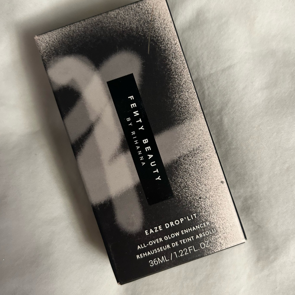 Fenty EAZE DROP'LIT ALL-OVER GLOW ENHANCER - Taffy Topaz